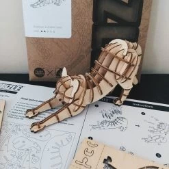 Kigumi Stretching Cat Plywood Puzzle