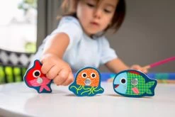 Djeco - Classic Wooden Magnetic Fishing - Colourful Tropical Fishes 2+ 11 Djeco - Classic Wooden Magnetic Fishing - Colourful Tropical Fishes 2+ -Playworld Shop DJ1653fishes