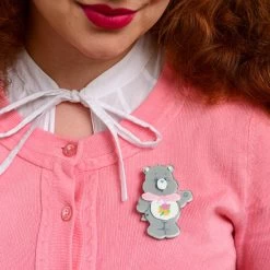 Erstwilder - Care Bears Grams Bear™ Brooch 7 Erstwilder - Care Bears Grams Bear™ Brooch -Playworld Shop ErstwilderxCareBearsGramsBearBrooch