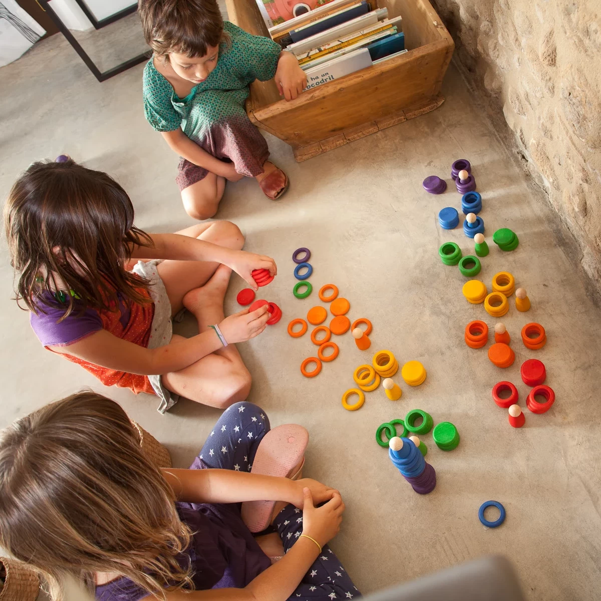 Grapat Nins, Rings & Coins - Wooden Toys 4 Grapat Nins, Rings & Coins - Wooden Toys - Image 2