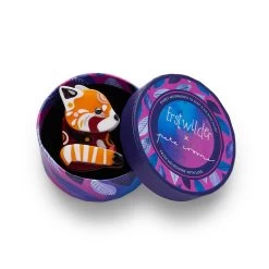 Erstwilder X Pete Cromer (Wildlife Part 1) - The Rakish Red Panda Mini Brooch 8 Erstwilder X Pete Cromer (Wildlife Part 1) - The Rakish Red Panda Mini Brooch -Playworld Shop HL 007AK1MN02TheRakishRedPandaMiniBrooch 3