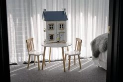 Le Toy Van - Daisylane Wooden Sky Doll House 13 Le Toy Van - Daisylane Wooden Sky Doll House -Playworld Shop LEH127DaisylaneSkyDollHouseBedroomSetting