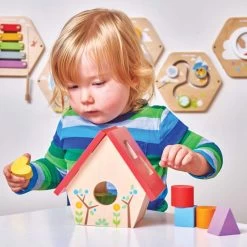 Le Toy Van - Petilou My Little House Wooden Shape Sorter 11 Le Toy Van - Petilou My Little House Wooden Shape Sorter -Playworld Shop LEPL085BirdHouseShapeSorter4
