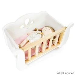 Le Toy Van Honeybake Wooden Doll Cot 11 Le Toy Van Honeybake Wooden Doll Cot -Playworld Shop LETV600WoodenDollCot2