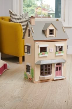 Tender Leaf - Foxtail Villa Wooden Doll House With Furniture -Playworld Shop TL8124FoxtailVillaLifestyle2